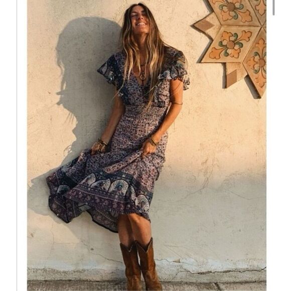 Free People Collab Silva Sequin Jen’s Pirate
Floral Maxi Dress Ruffle Sleeves - Picture 6 of 14